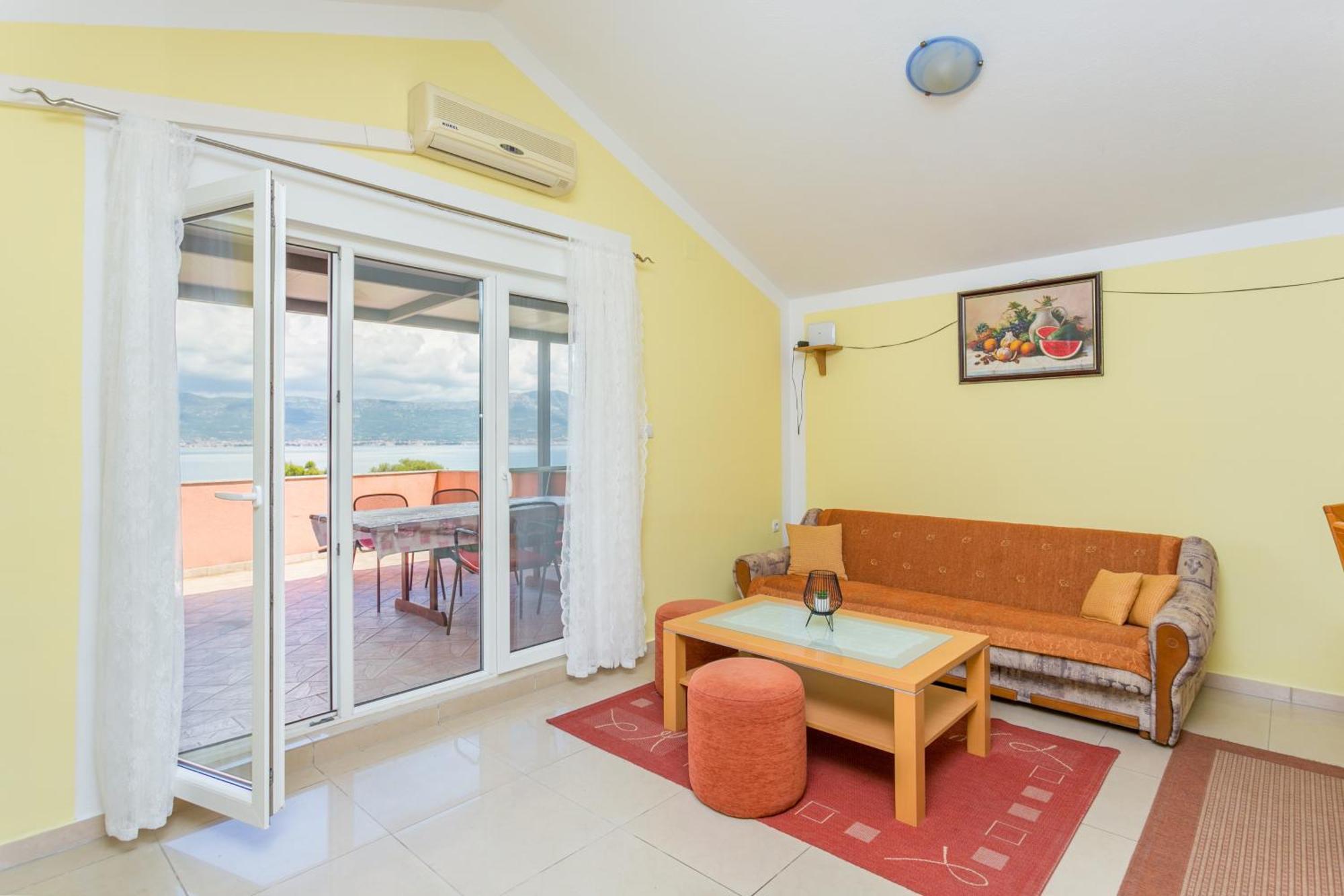 Apartments By The Sea Slatine, Ciovo - 11126 Oda fotoğraf